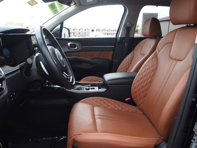 2023 Kia Sorento Vehicle Photo in MADISON, IN 47250-1611