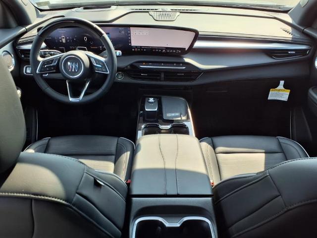 2025 Buick Enclave Vehicle Photo in EMPORIA, VA 23847-1235