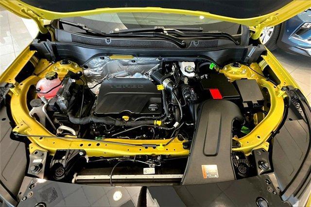 2025 Chevrolet Trax Vehicle Photo in TOPEKA, KS 66609-0000