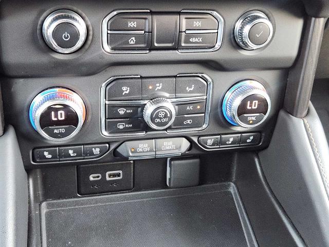 2022 GMC Yukon Vehicle Photo in DENTON, TX 76210-9321
