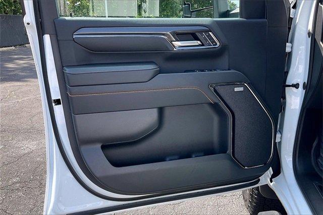 2024 GMC Sierra 2500 HD Vehicle Photo in INDEPENDENCE, MO 64055-1314