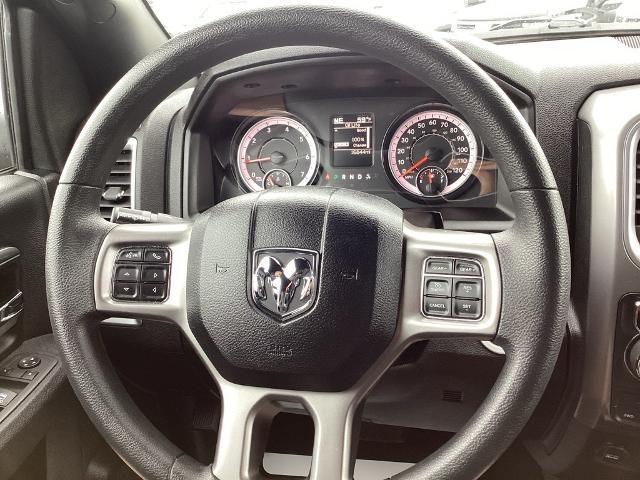 2022 Ram 1500 Classic Vehicle Photo in Gardner, MA 01440