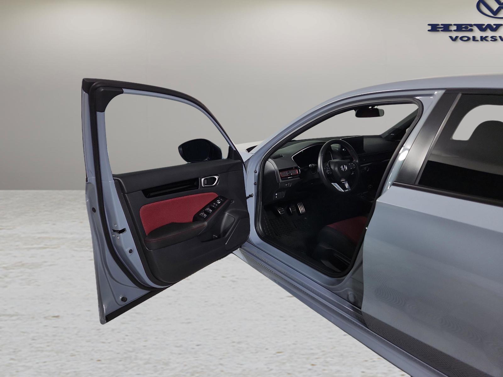 2024 Honda Civic Si Vehicle Photo in Georgetown, TX 78626
