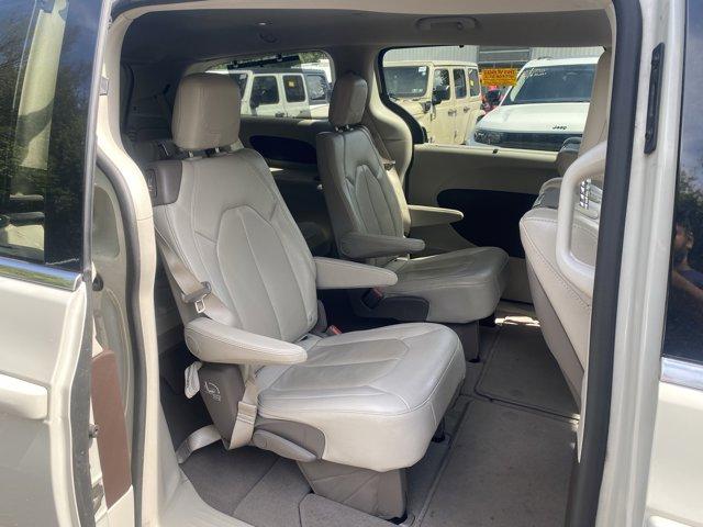 2020 Chrysler Pacifica Vehicle Photo in Doylsetown, PA 18901