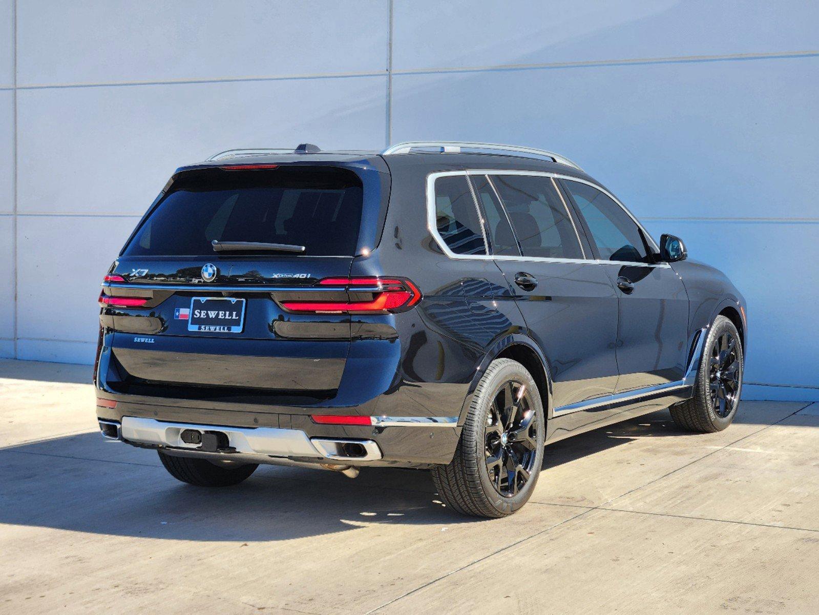 2025 BMW X7 xDrive40i Vehicle Photo in PLANO, TX 75024