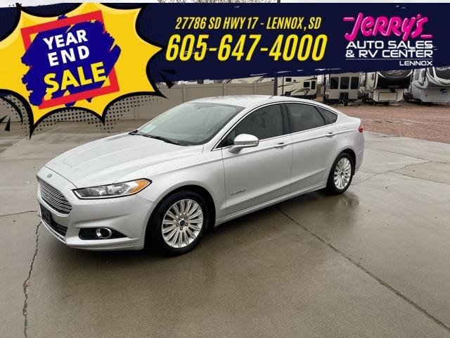 Ford Fusion Hybrid's photo