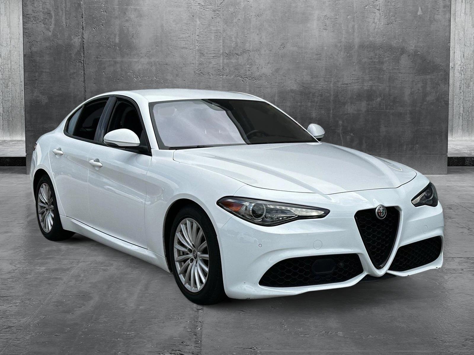 2023 Alfa Romeo Giulia Vehicle Photo in Hollywood, FL 33021