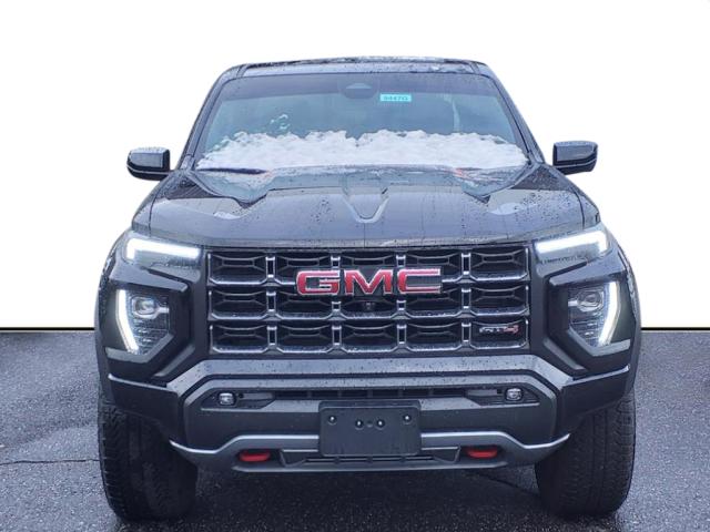 Used 2024 GMC Canyon AT4 with VIN 1GTP6DEK4R1270984 for sale in Smithtown, NY