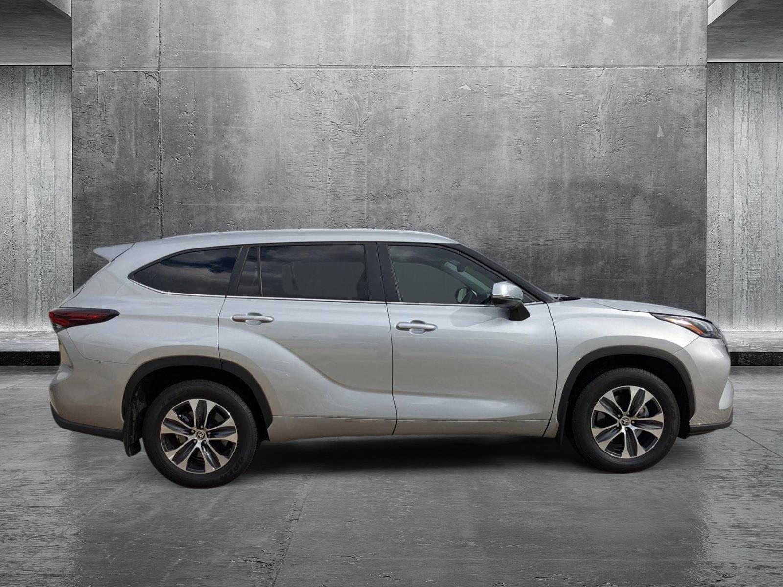 2024 Toyota Highlander Vehicle Photo in Winter Park, FL 32792