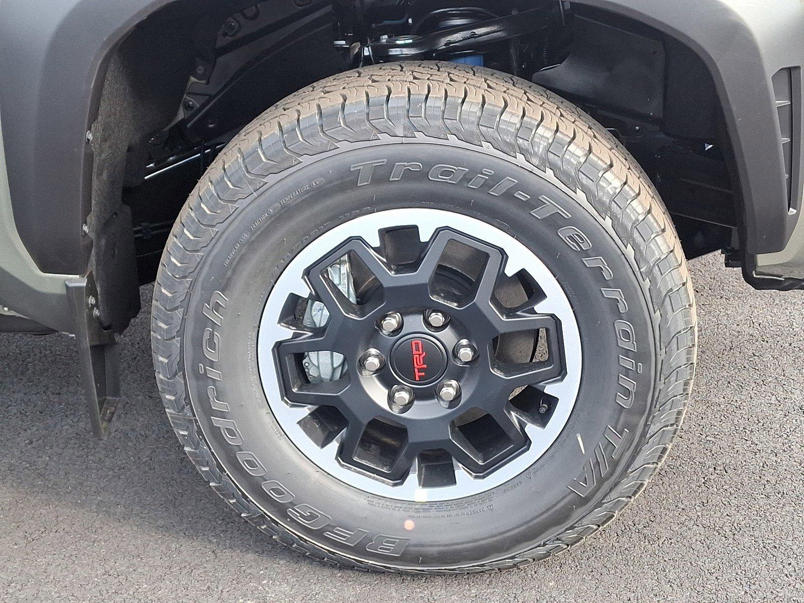 2024 Toyota Tacoma 4WD Vehicle Photo in Harrisburg, PA 17111
