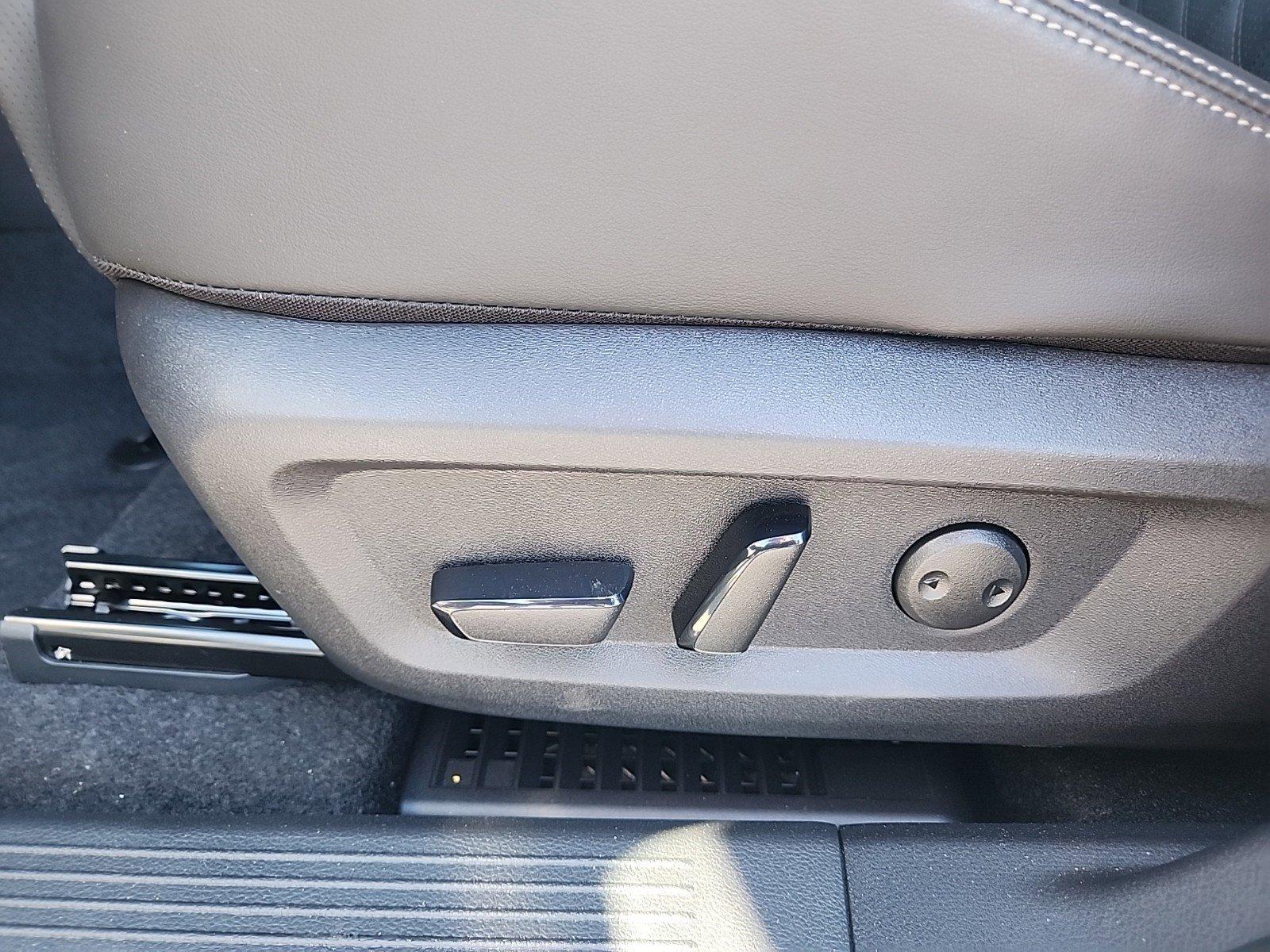 2025 Nissan Rogue Vehicle Photo in Albuquerque, NM 87110