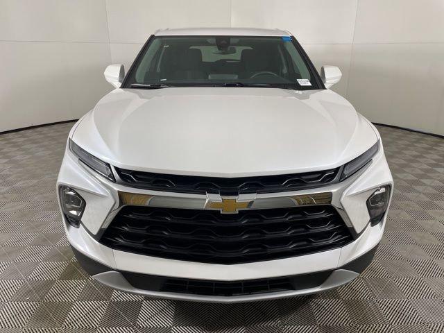 2025 Chevrolet Blazer Vehicle Photo in PHOENIX, AZ 85014-3381