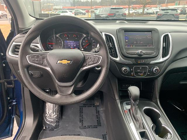 2022 Chevrolet Equinox Vehicle Photo in MOON TOWNSHIP, PA 15108-2571