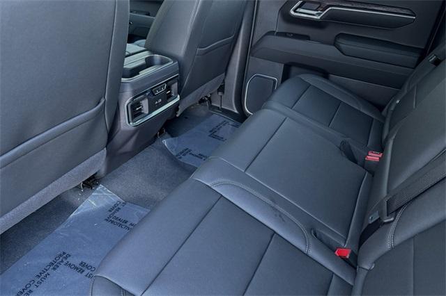 2025 GMC Sierra 1500 Vehicle Photo in ELK GROVE, CA 95757-8703