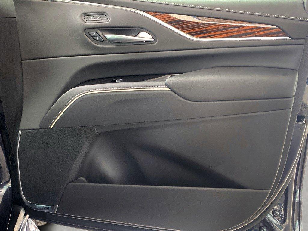 2024 Cadillac Escalade ESV Vehicle Photo in BEAUFORT, SC 29906-4218