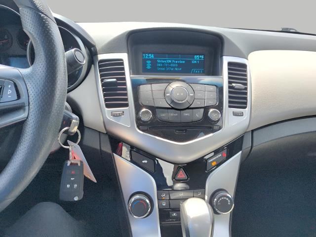 2015 Chevrolet Cruze Vehicle Photo in Green Bay, WI 54304
