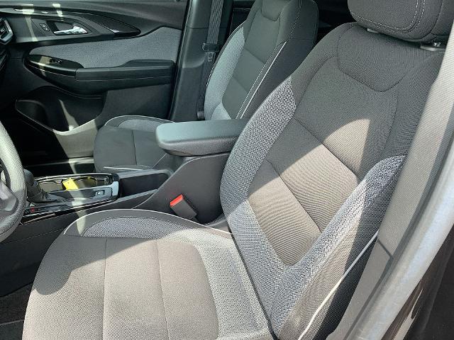 2022 Chevrolet Trailblazer Vehicle Photo in MOON TOWNSHIP, PA 15108-2571
