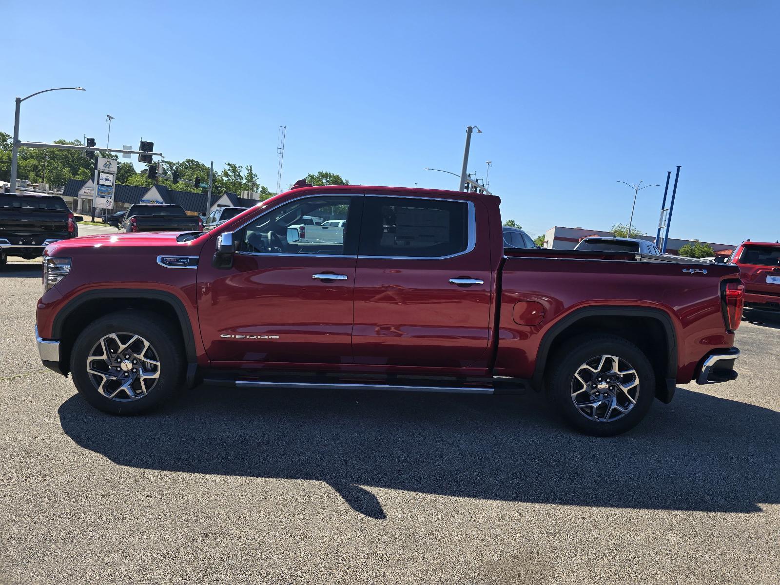 2025 GMC Sierra 1500 Vehicle Photo in Rolla, MO 65401