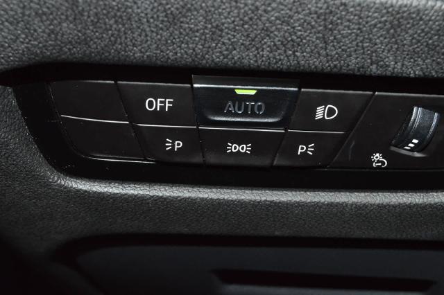 2021 BMW 330i Vehicle Photo in Houston, TX 77090