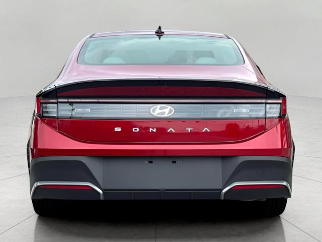 2025 Hyundai SONATA Vehicle Photo in Green Bay, WI 54304