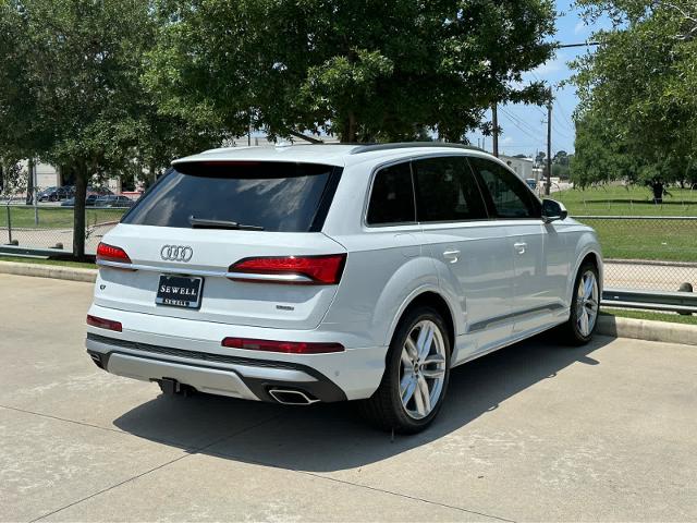 2025 Audi Q7 Vehicle Photo in HOUSTON, TX 77090