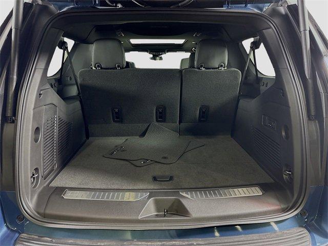 2025 GMC Yukon XL Vehicle Photo in PUYALLUP, WA 98371-4149