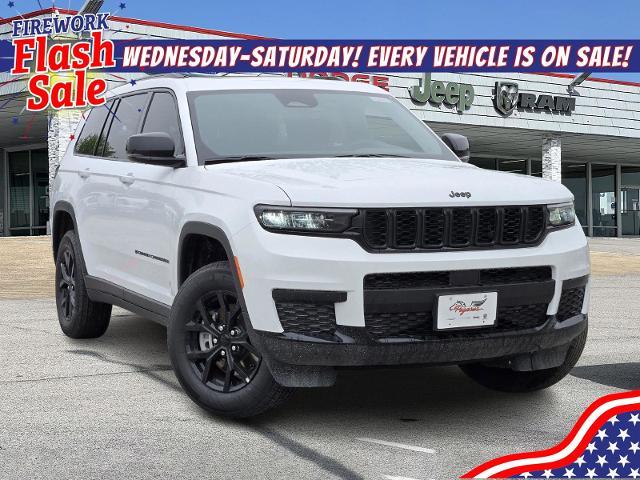 2025 Jeep Grand Cherokee L Vehicle Photo in Ennis, TX 75119-5114