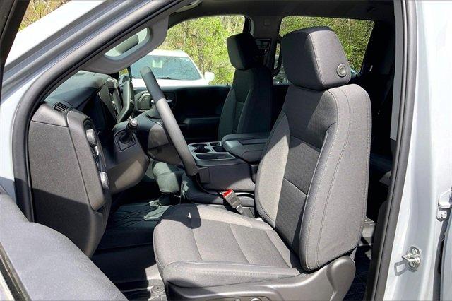 2025 Chevrolet Silverado 1500 Vehicle Photo in KANSAS CITY, MO 64114-4502