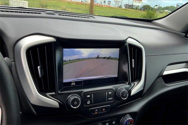 2024 GMC Terrain Vehicle Photo in TOPEKA, KS 66609-0000