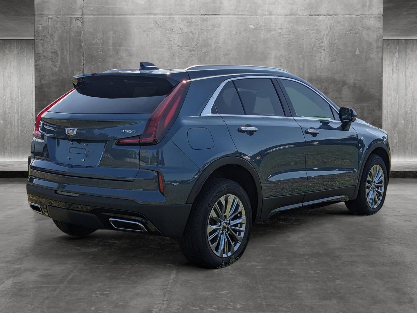 2024 Cadillac XT4 Vehicle Photo in WEST PALM BEACH, FL 33407-3296