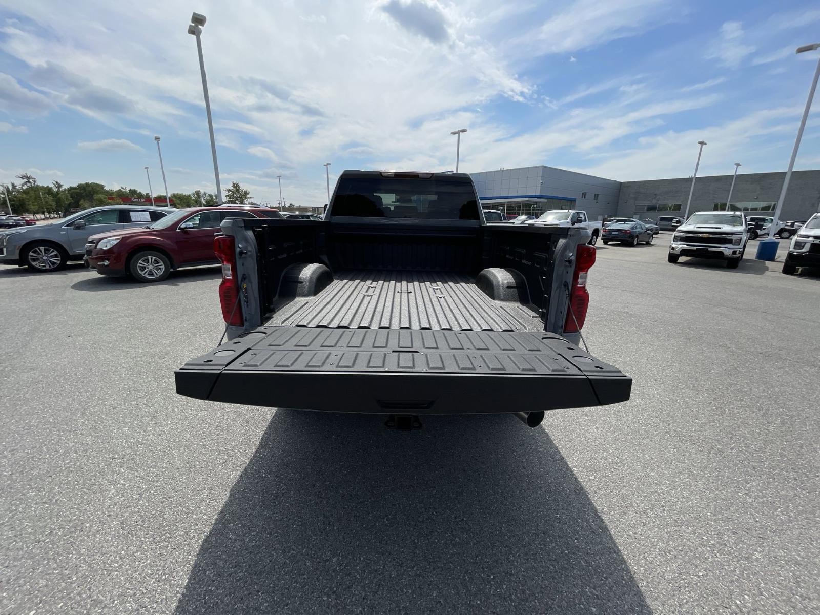 2025 Chevrolet Silverado 2500 HD Vehicle Photo in BENTONVILLE, AR 72712-4322