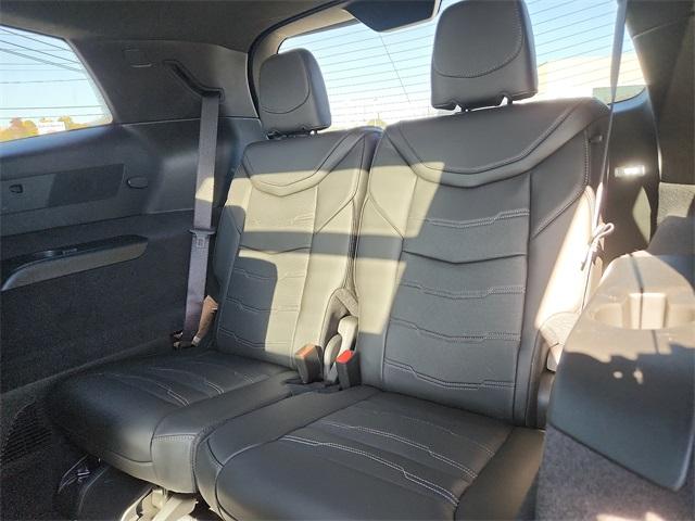 2025 Cadillac XT6 Vehicle Photo in ALLENTOWN, PA 18103-7399
