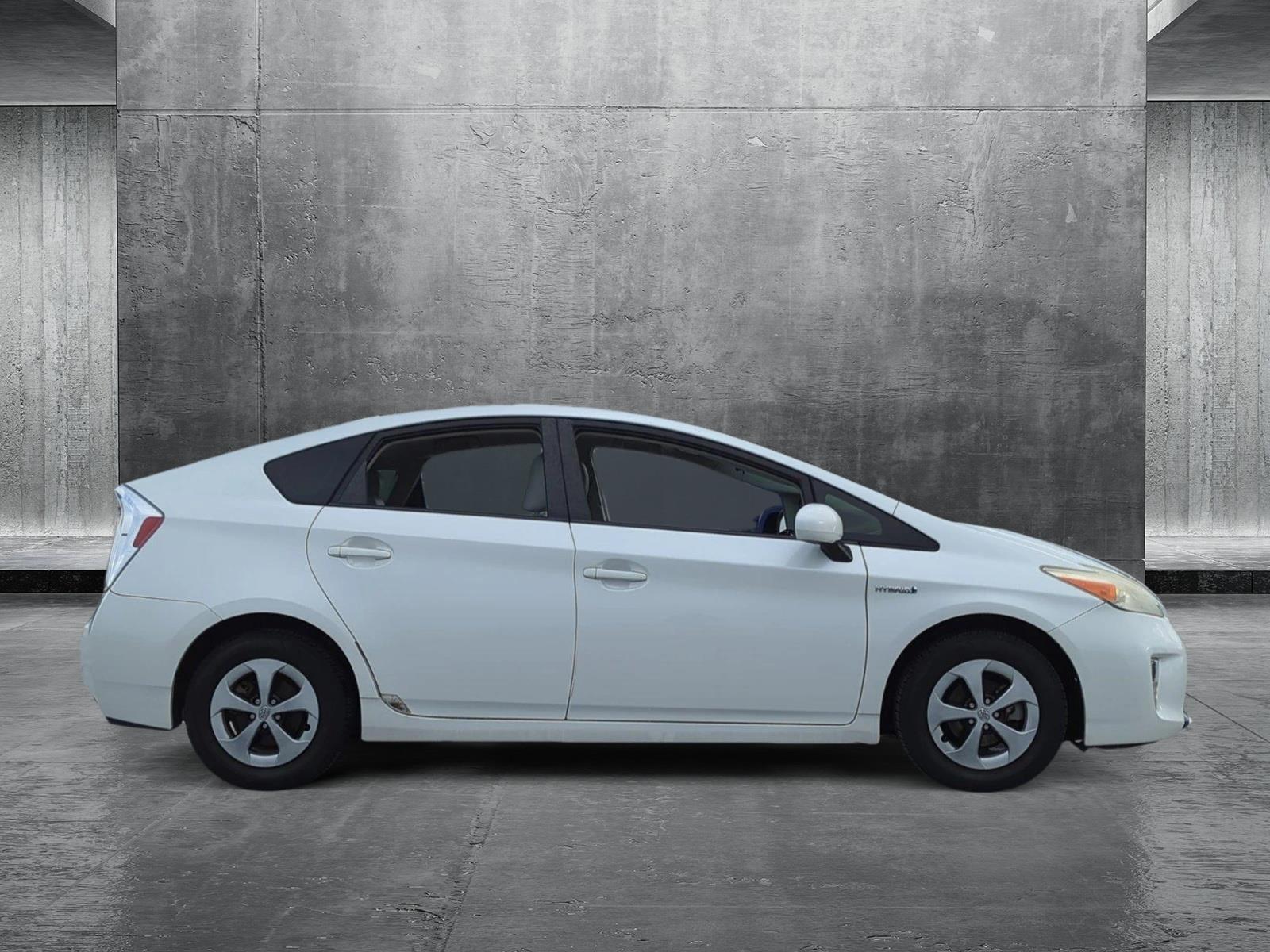 2014 Toyota Prius Vehicle Photo in Ft. Myers, FL 33907