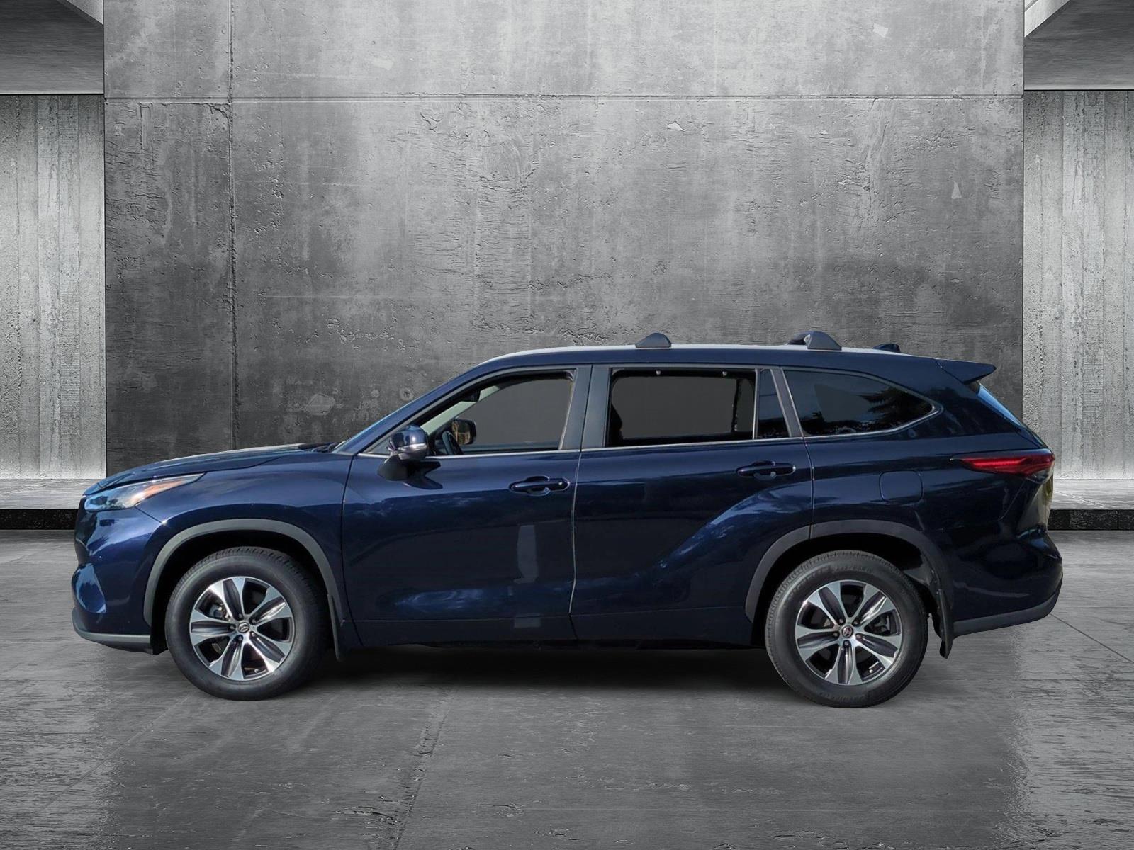 2023 Toyota Highlander Vehicle Photo in West Palm Beach, FL 33417