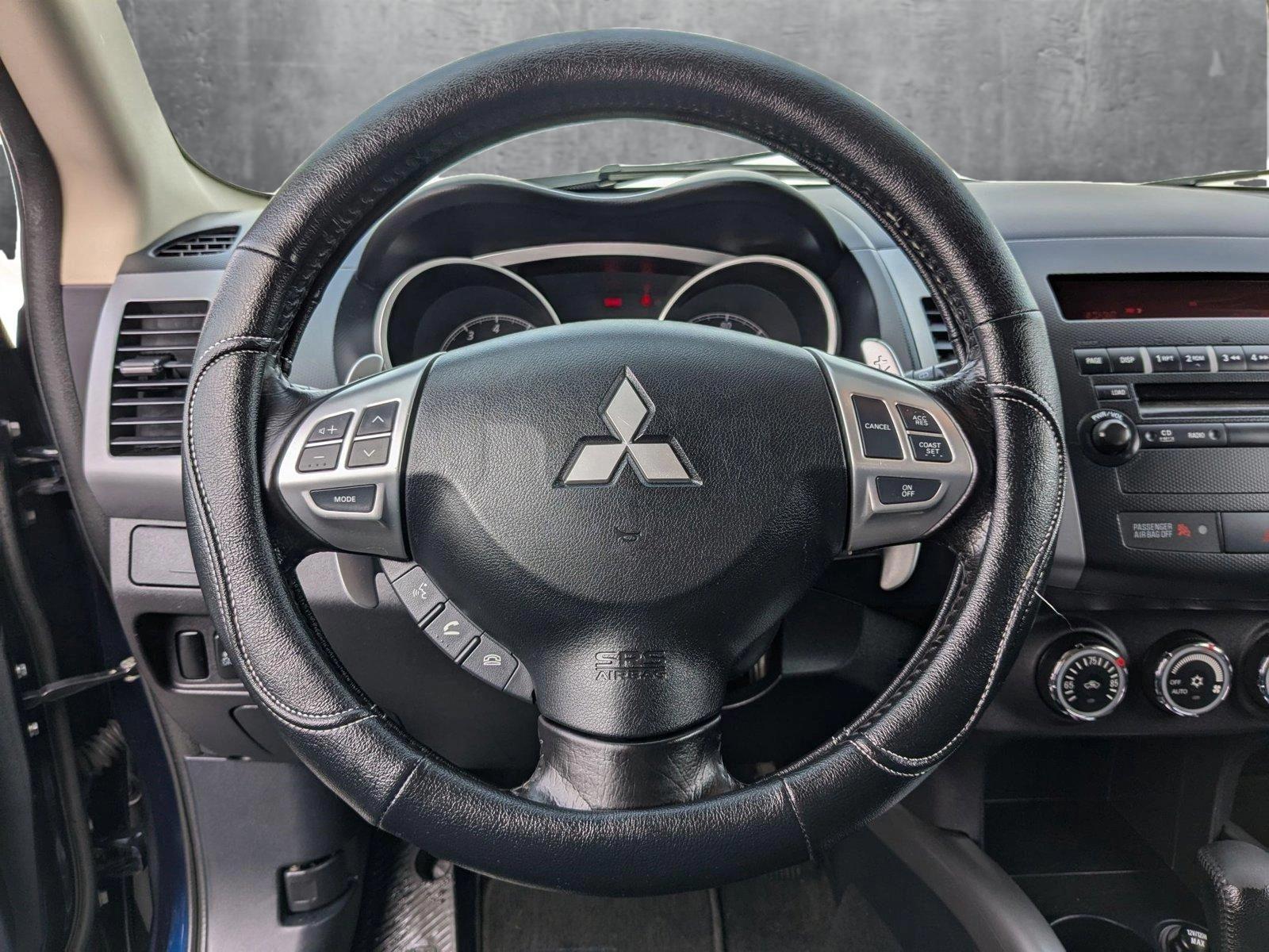 2013 Mitsubishi Outlander Vehicle Photo in Spokane Valley, WA 99206