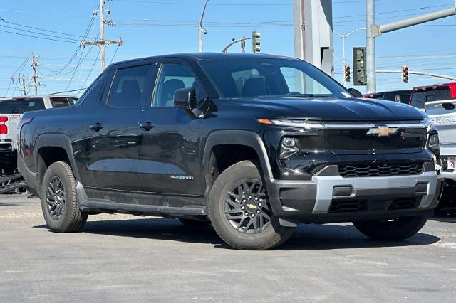 Used 2025 Chevrolet Silverado EV LT with VIN 1GC10ZED4SU400756 for sale in Fremont, CA