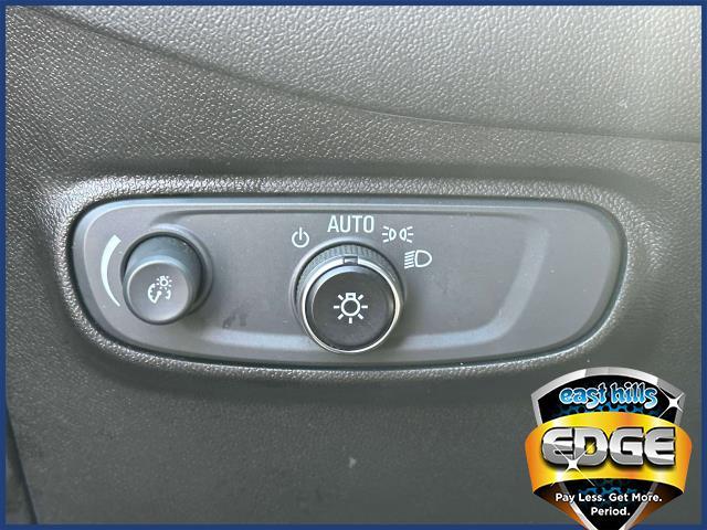 2022 Chevrolet Equinox Vehicle Photo in Roslyn, NY 11576