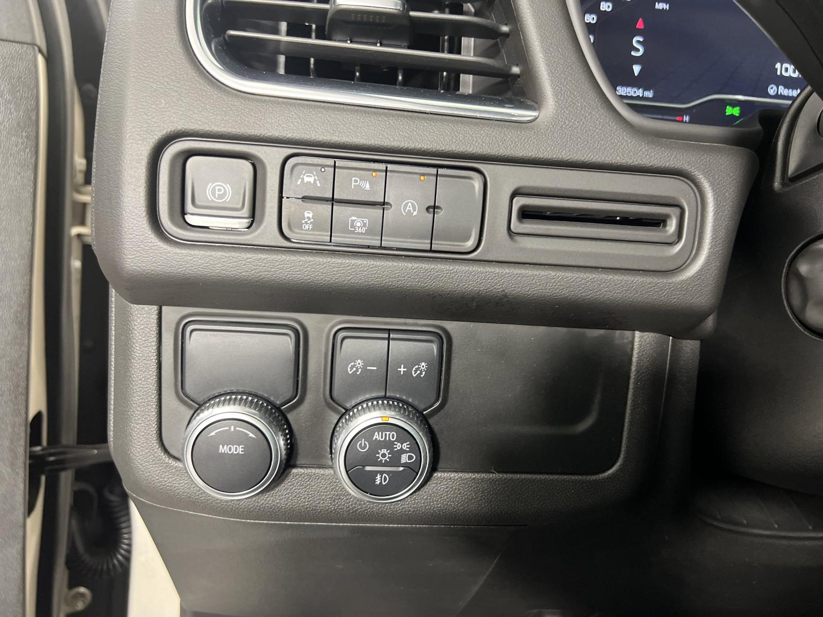 2023 GMC Yukon Vehicle Photo in GEORGETOWN, TX 78626-7508