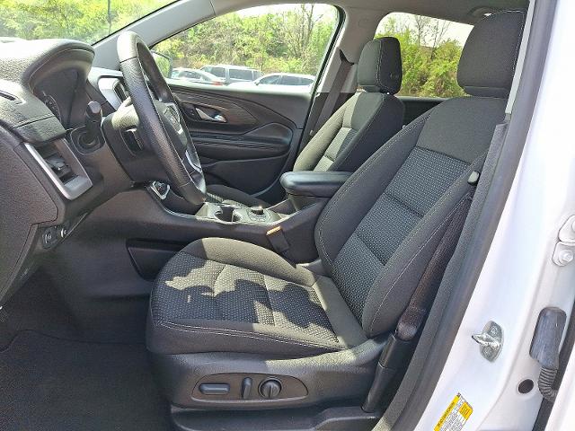 2022 GMC Terrain Vehicle Photo in TREVOSE, PA 19053-4984