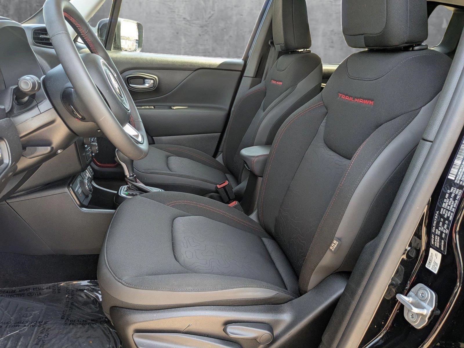 2023 Jeep Renegade Vehicle Photo in Panama City, FL 32401