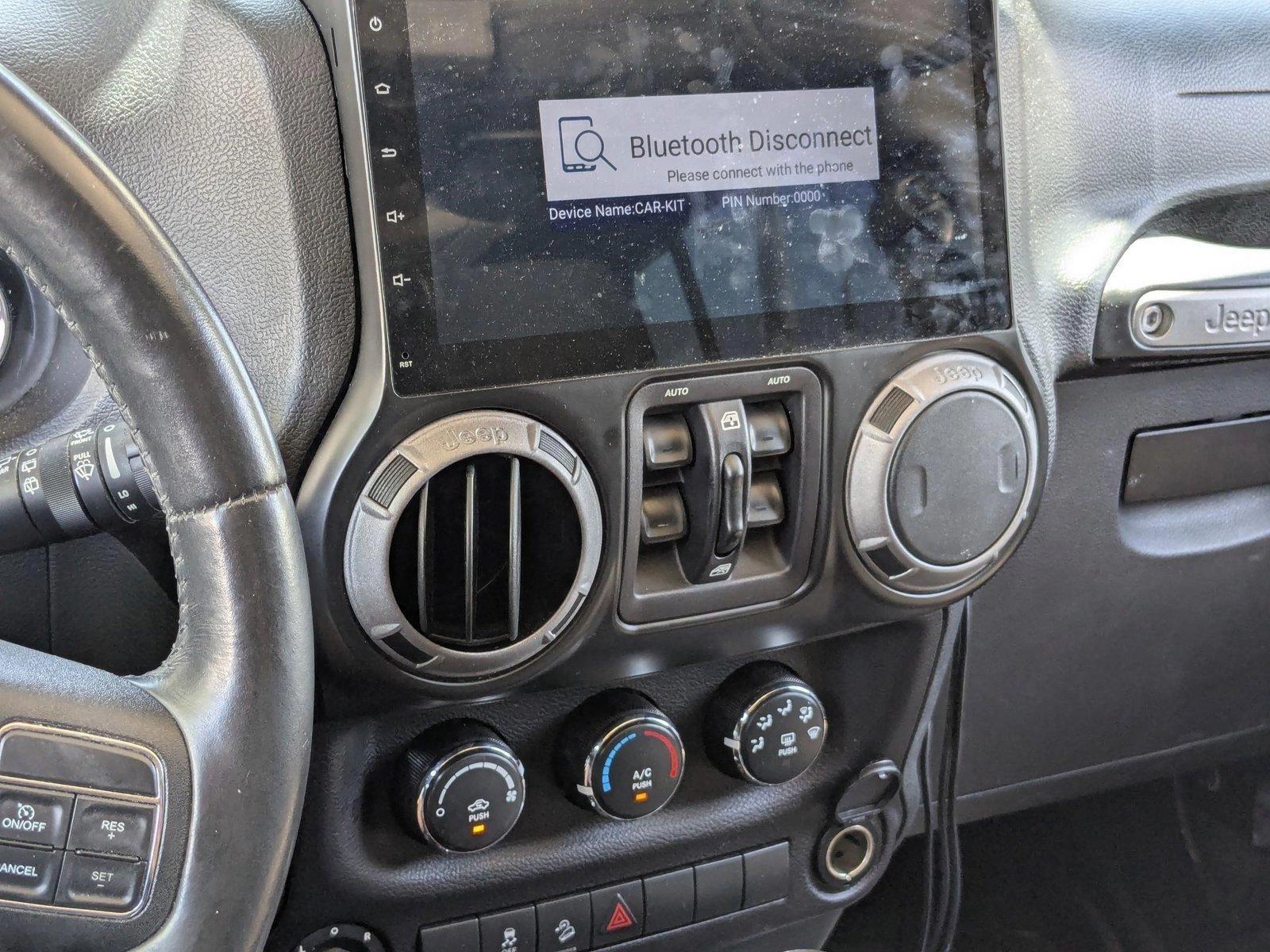 2015 Jeep Wrangler Unlimited Vehicle Photo in Tampa, FL 33614
