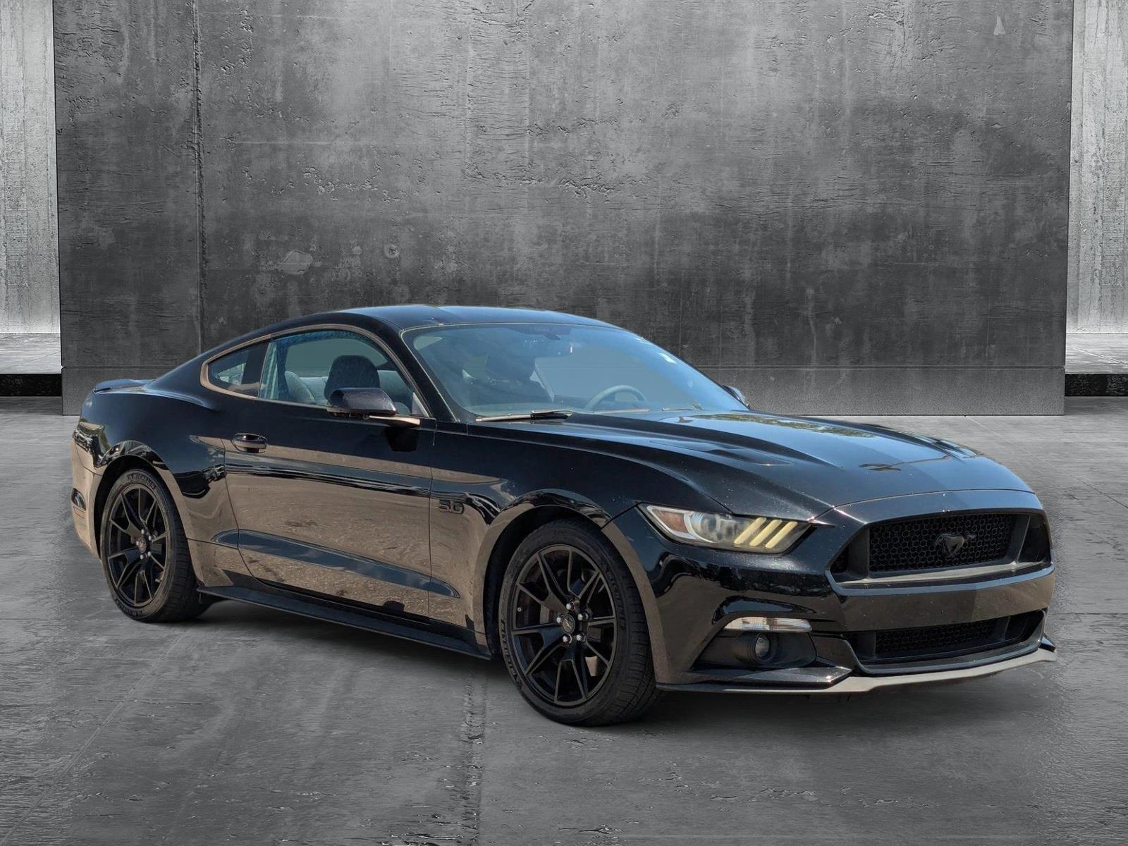 2017 Ford Mustang Vehicle Photo in St. Petersburg, FL 33713