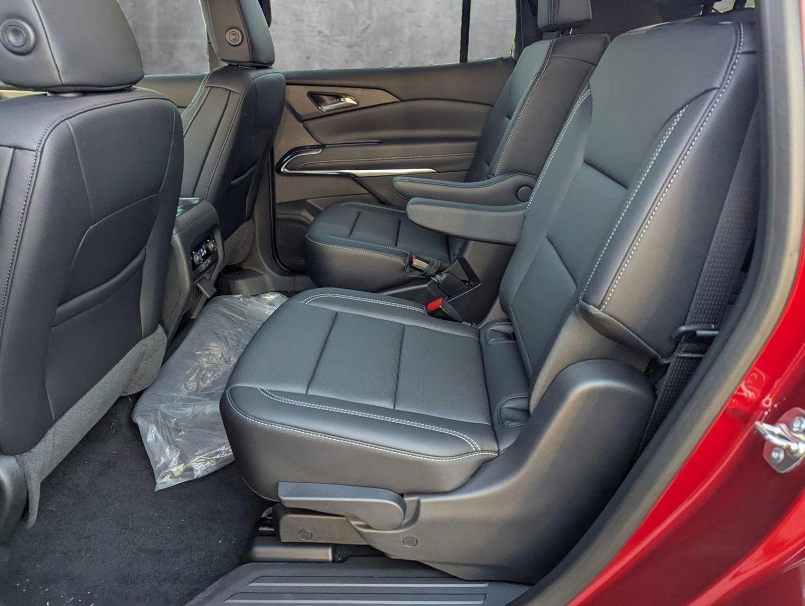 2025 Chevrolet Traverse Vehicle Photo in ORLANDO, FL 32812-3021