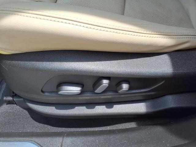2017 Cadillac XT5 Vehicle Photo in TAMPA, FL 33612-3404