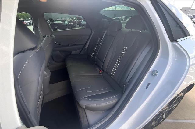 2022 Hyundai ELANTRA Vehicle Photo in Grapevine, TX 76051