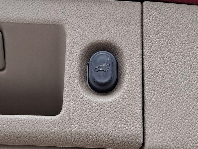 2015 GMC Yukon Vehicle Photo in DANBURY, CT 06810-5034