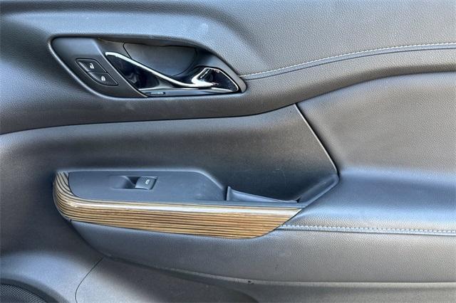 2023 GMC Acadia Vehicle Photo in ELK GROVE, CA 95757-8703