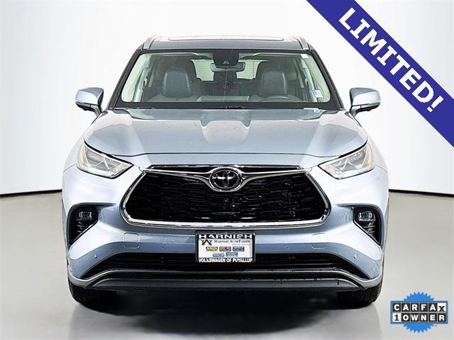 2023 Toyota Highlander Vehicle Photo in Puyallup, WA 98371