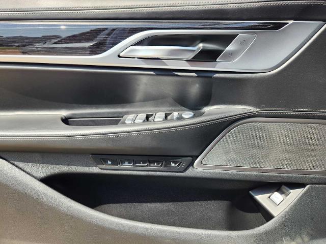 2019 BMW 740i Vehicle Photo in PLANO, TX 75024