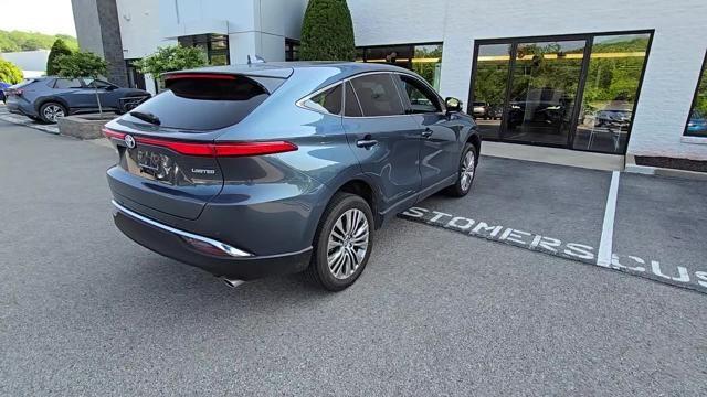 2024 Toyota Venza Vehicle Photo in Pleasant Hills, PA 15236